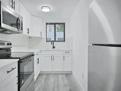 3417 NW 22nd Avenue Miami FL 33142