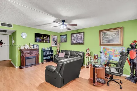 200 SW 132nd Way Pembroke Pines FL 33027