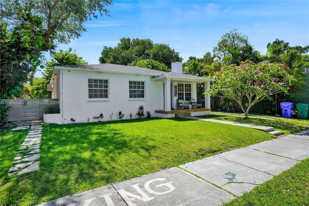 2615 SW 34th Court Miami FL 33133