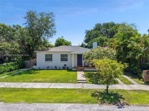 2615 SW 34th Court Miami FL 33133