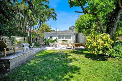 2615 SW 34th Court Miami FL 33133