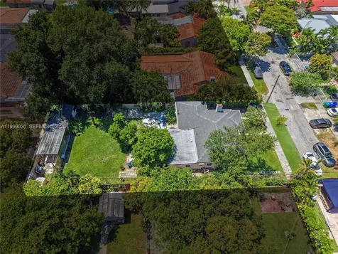 2615 SW 34th Court Miami FL 33133