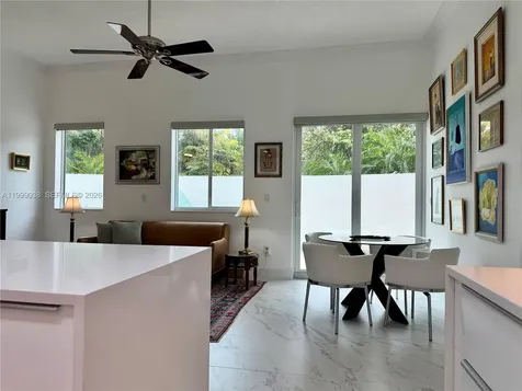 7800 Collins Avenue Miami Beach FL 33141