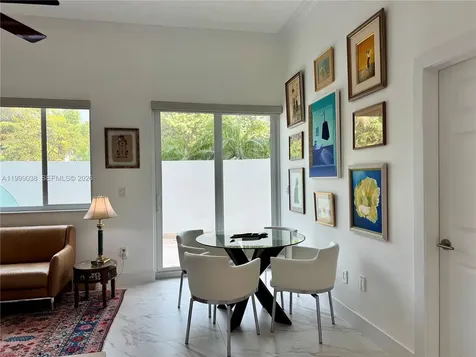 7800 Collins Avenue Miami Beach FL 33141