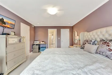 300 Diplomat Parkway Hallandale Beach FL 33009