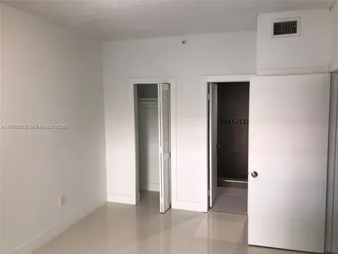 2730 Collins Avenue Miami Beach FL 33140