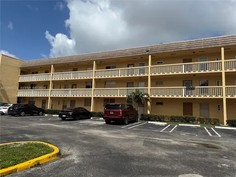 5851 NW 62nd Avenue Tamarac FL 33319