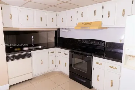 8842 W Mcnab Road Tamarac FL 33321