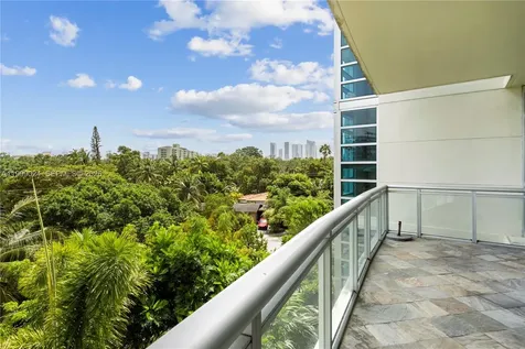 1090 NW N River Drive Miami FL 33136