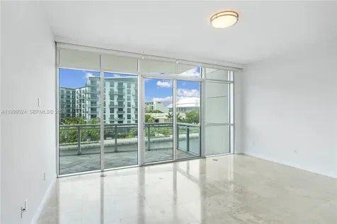 1090 NW N River Drive Miami FL 33136