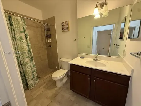 290 NW 109th Avenue Miami FL 33172