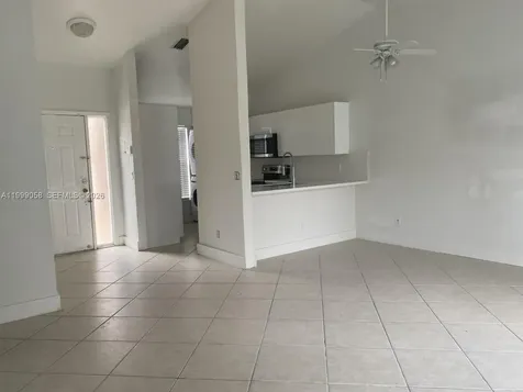219 SE 8th Street Hallandale Beach FL 33009