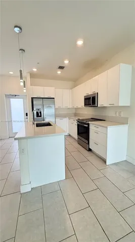 8167 NW 41st Street Doral FL 33166