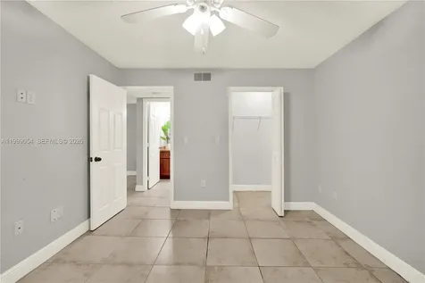 15570 SW 105th Lane Miami FL 33196