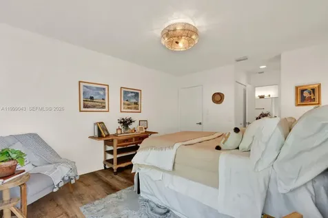 10441 Mahogany Key Circle Miami FL 33196