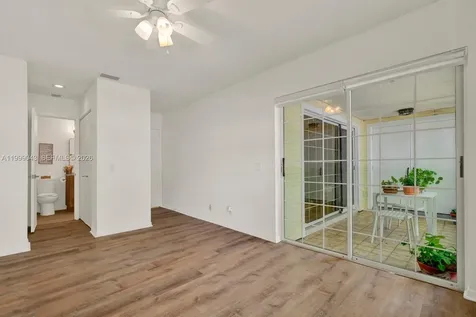 10441 Mahogany Key Circle Miami FL 33196