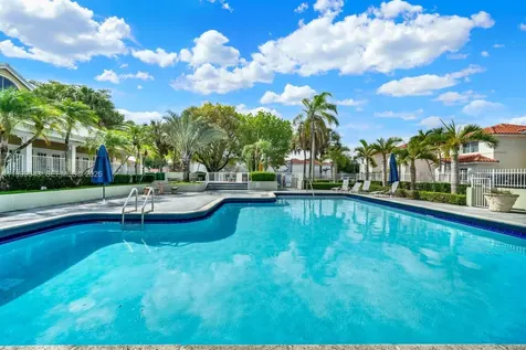 10441 Mahogany Key Circle Miami FL 33196
