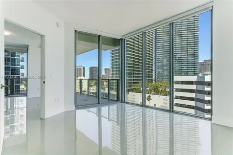 2900 NE 7th Avenue Miami FL 33137