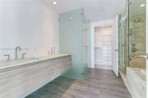 2900 NE 7th Avenue Miami FL 33137