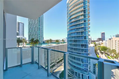 2900 NE 7th Avenue Miami FL 33137