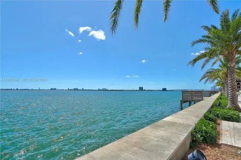 2900 NE 7th Avenue Miami FL 33137