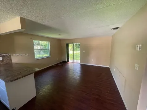 3266 William Avenue Miami FL 33133