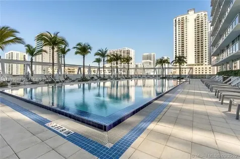 79 SW 12th Street Miami FL 33130