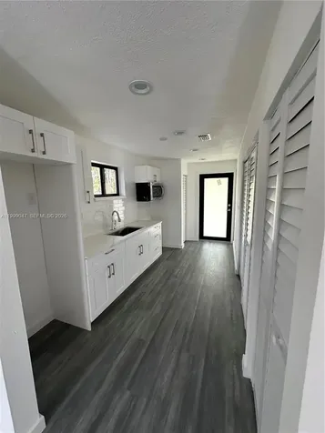 3689 William Avenue Miami FL 33133