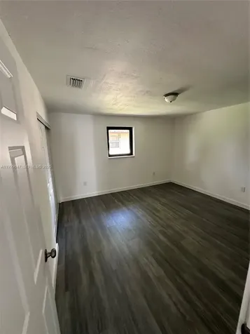 3689 William Avenue Miami FL 33133