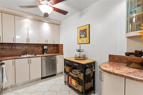 3800 S Ocean Drive Hollywood FL 33019