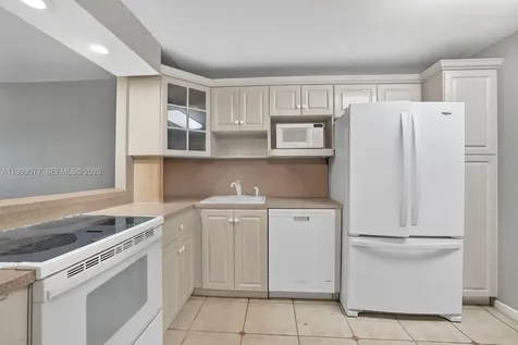 823 Cypress Boulevard Pompano Beach FL 33069