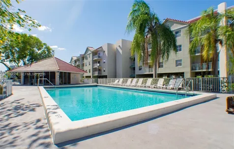 8260 SW 210th Street Cutler Bay FL 33189