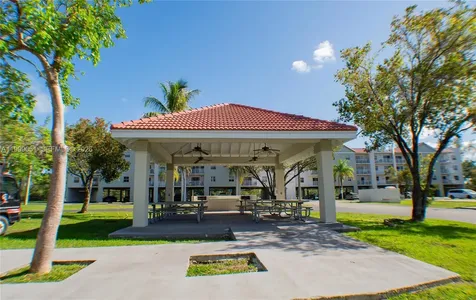 8260 SW 210th Street Cutler Bay FL 33189