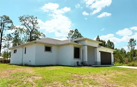 902 Magnolia Avenue Lehigh Acres FL 33972