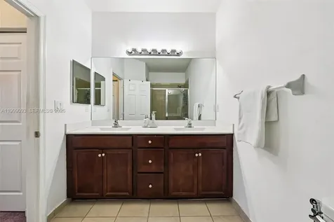 18431 NW 89th Court Hialeah FL 33018