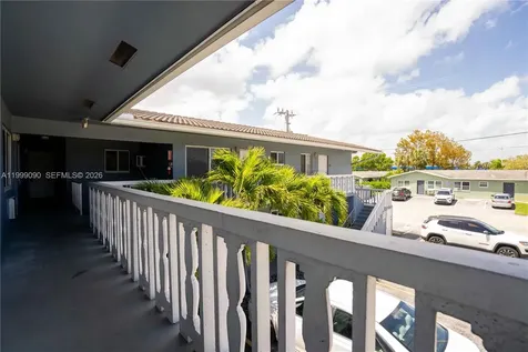 3049 NW 9th Avenue Wilton Manors FL 33311