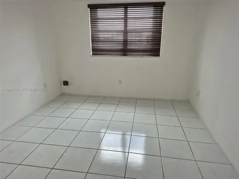 2980 Point East Drive Aventura FL 33160