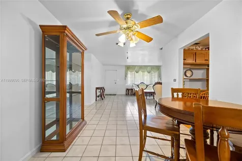 11298 NW 21st Court Miami FL 33167
