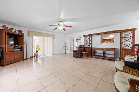 11298 NW 21st Court Miami FL 33167