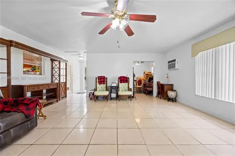 11298 NW 21st Court Miami FL 33167