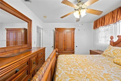 11298 NW 21st Court Miami FL 33167
