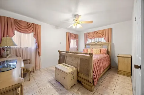 11298 NW 21st Court Miami FL 33167