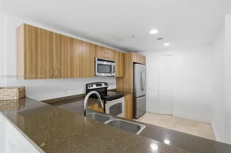 6305 Indian Creek Drive Miami Beach FL 33141