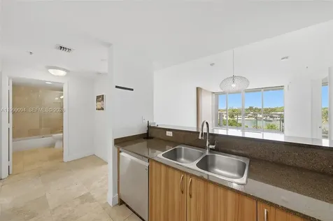 6305 Indian Creek Drive Miami Beach FL 33141