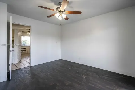 3049 NW 9th Avenue Wilton Manors FL 33311