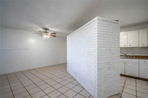 3049 NW 9th Avenue Wilton Manors FL 33311