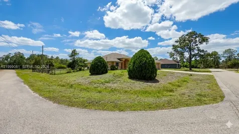 825 Costa Place Lehigh Acres FL 33972