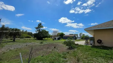 825 Costa Place Lehigh Acres FL 33972
