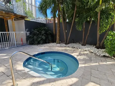 850 N Miami Avenue Miami FL 33136