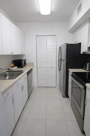 500 NE 2nd Street Dania Beach FL 33004